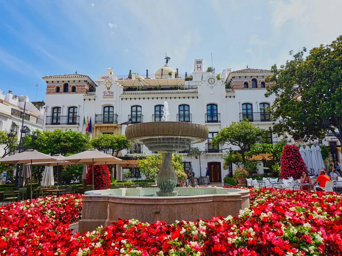 Atmospheric photo of Estepona